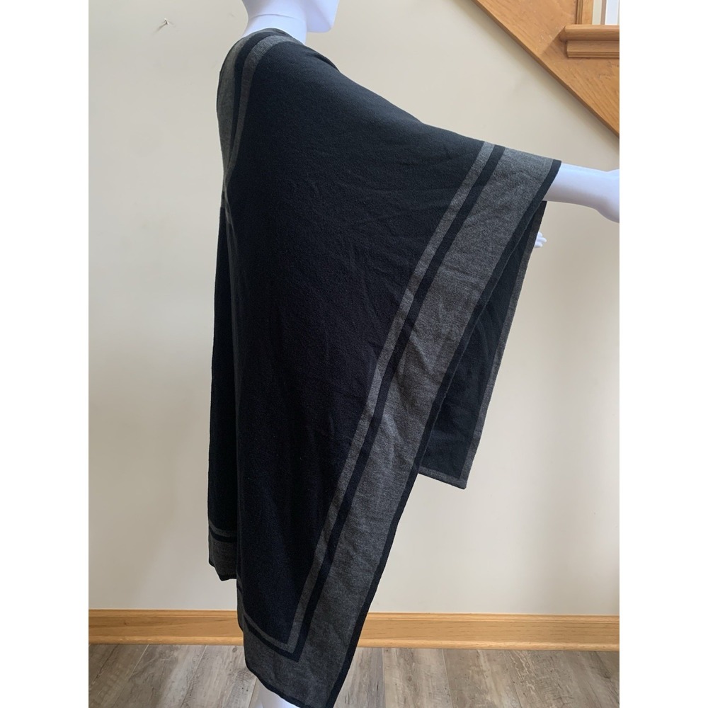 Ralph Lauren Women's Knit Ruana Poncho One Size Fits All Black & Gray - Picture 6 of 16